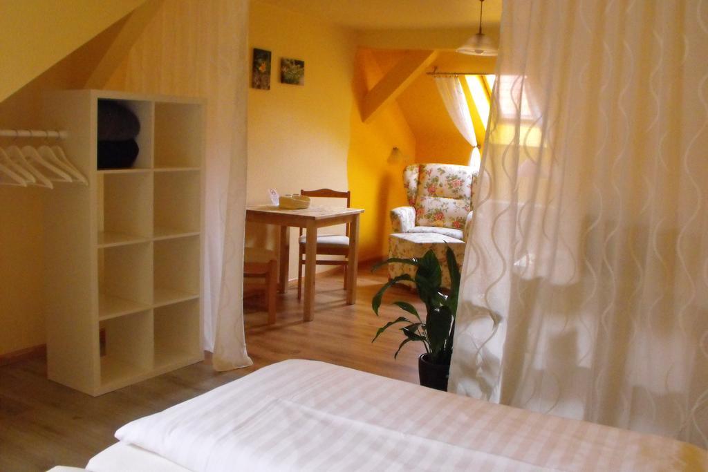 Landhotel Possendorf Βαϊμάρη Δωμάτιο φωτογραφία